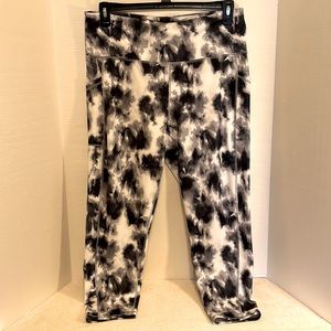 Ideology leggings